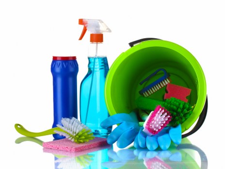 Professional end of tenancy cleaning in an empty rental flat